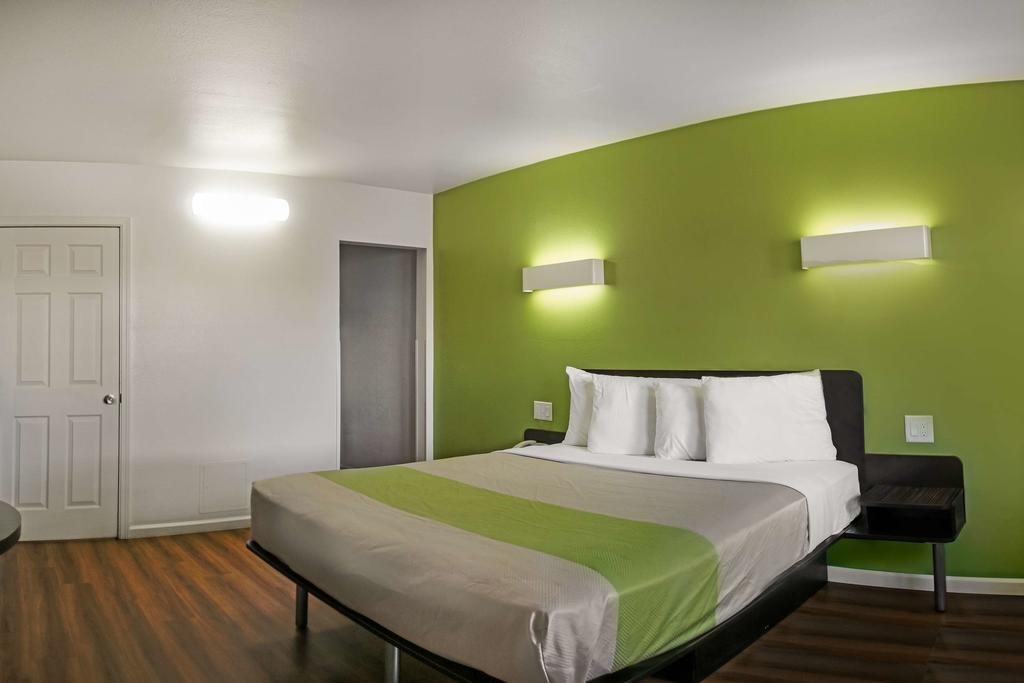 Motel 6-Visalia, Ca Экстерьер фото